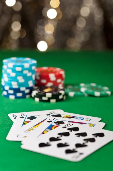 BandarQ table layout with betting areas and card positions